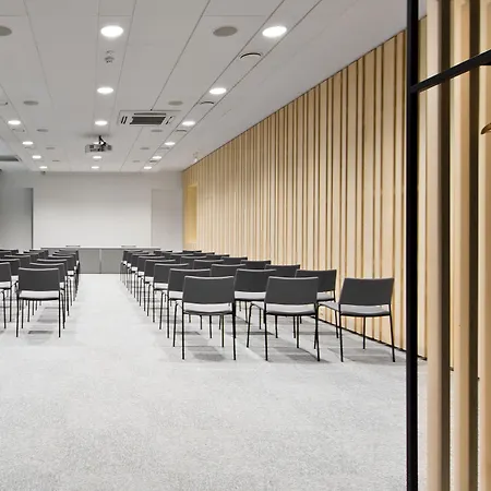 乌比霍普酒店 维尔纽斯