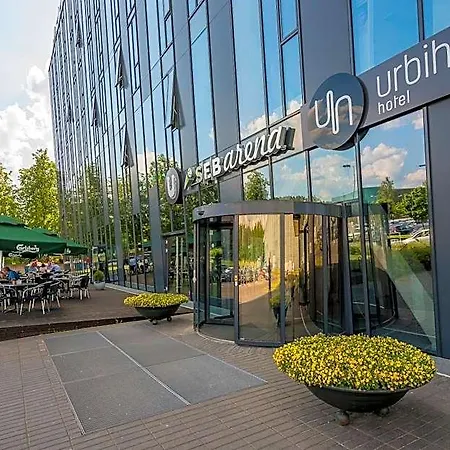 Отель Urbihop 3*