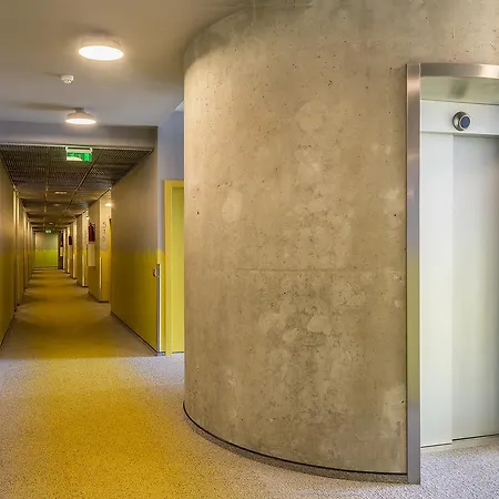 Urbihop Hotel 3*
