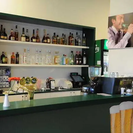 乌比霍普酒店 酒店 3*