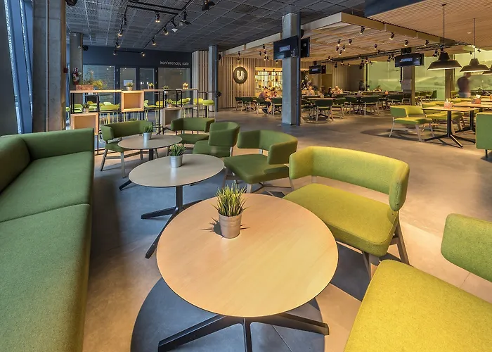 乌比霍普酒店 酒店